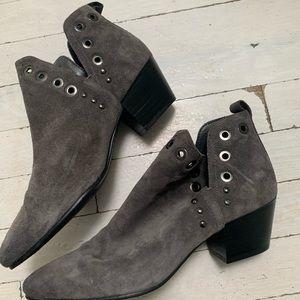 Lightly Used Sam Edelman Booties